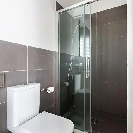 Home2book Stunning Sea Front House El Poris Tatil Evi *