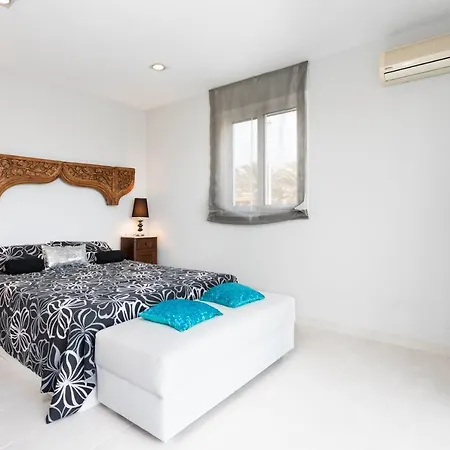 Home2book Stunning Sea Front House El Poris * Poris de Abona